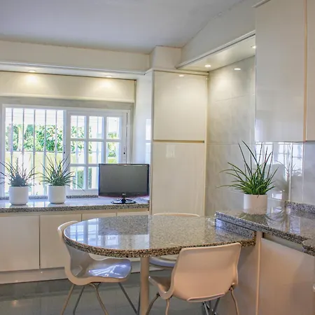 Townhouse New Golden Mile Bel Air - Eaw Homes * 에스테포나
